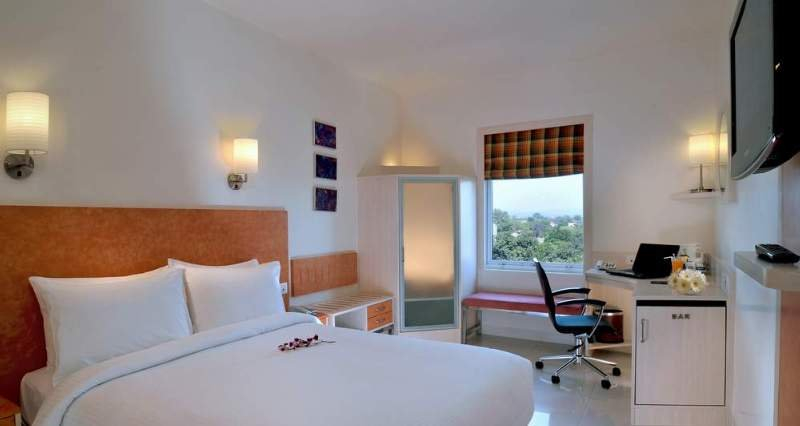 Bedroom 4, Hometel Roorkee, Hardwar