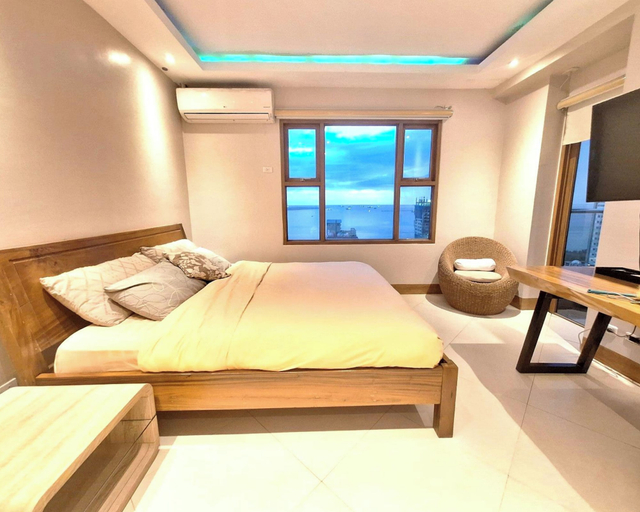 Bedroom 1, Manila Bayview Luxury Rental, Manila City