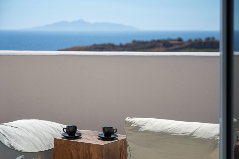 Others 4, Villa Chora, South Aegean