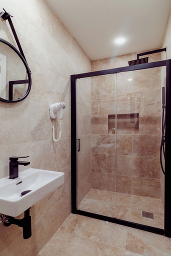 Bathroom 4, Roel Boutique B&B