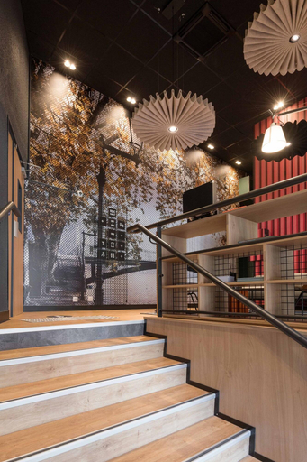 Public Area 3, Ibis Annecy Cran Gevrier, Haute-Savoie