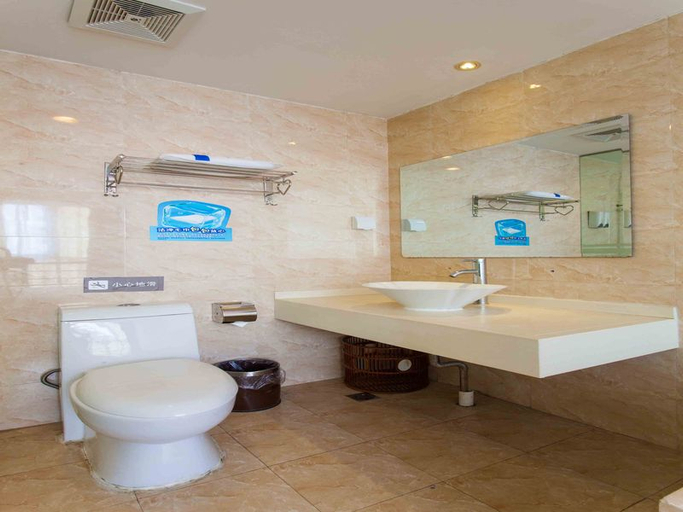 Bathroom 5, Changshandu Hotel, Shaoguan
