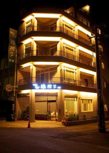 Exterior & Views 2, Kenting Green Yard Hostel, Pingtung