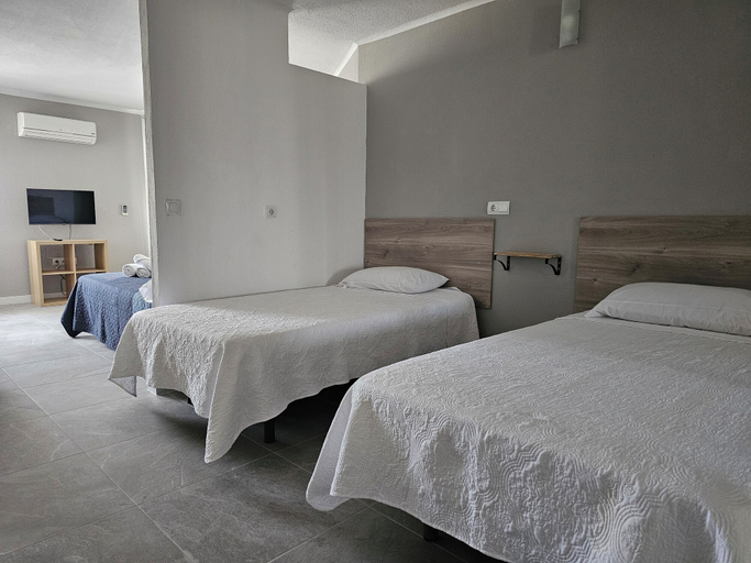Bedroom 3, Hotel Velis, Málaga