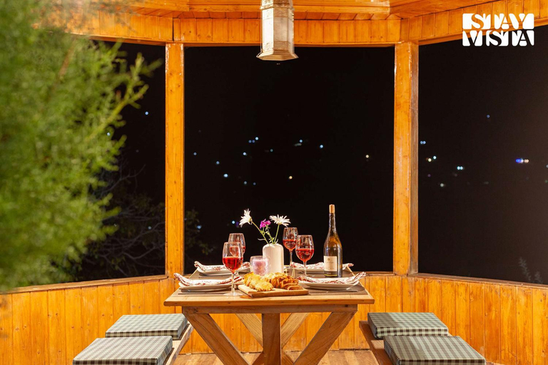 Food & Drinks, StayVista at Ruhaniyat, Anantnag