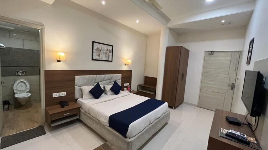 Bedroom, HOTEL ATHENS , Sahibzada Ajit Singh Nagar