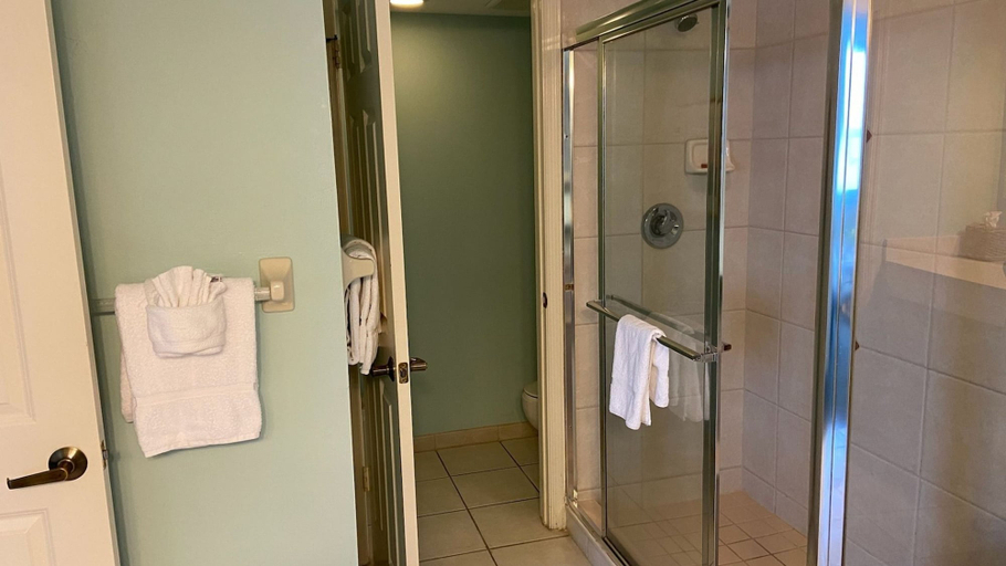 Bathroom 3, Lovers Key Resort Suite 2, Lee
