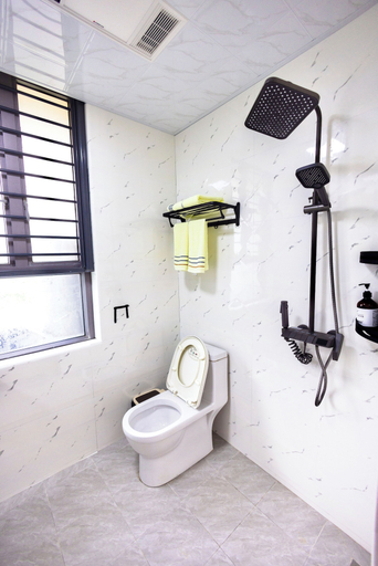 Bathroom 5, Shanghai Hills&Chuanyu Inn 29-102, Shanghai