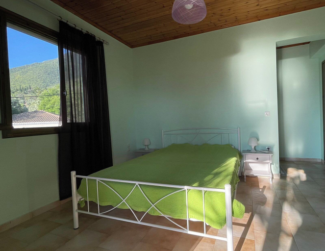 Bedroom 3, Old Boat, Ionian Islands