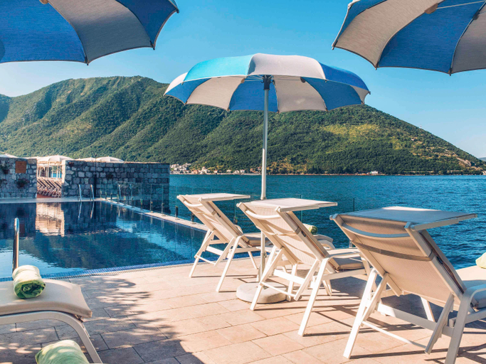 Sport & Beauty 2, Heritage Grand Perast