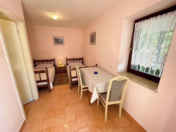 Others 4, Studio apartment Šarić 3, Kraljevica