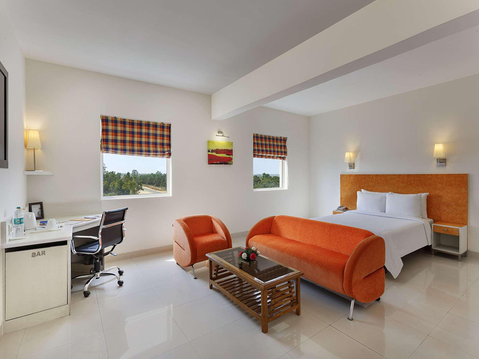 Bedroom 4, Hometel Roorkee, Hardwar