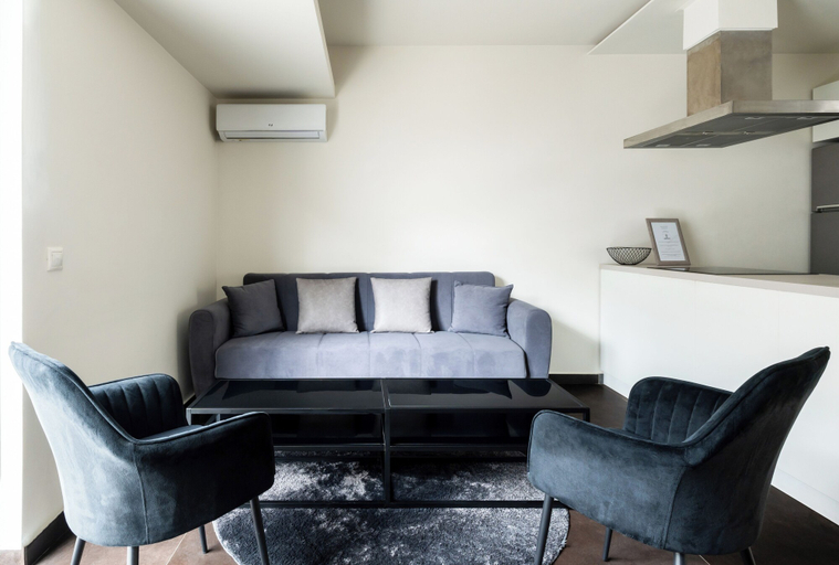 Others 3, Elysee apartment 9A, Attica