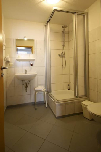 Bathroom 5, Pension bei der Marienkirche, Unstrut-Hainich-Kreis