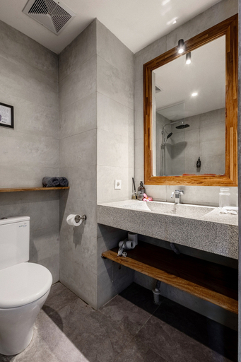 Bathroom 4, Surf Motel Canggu, Badung