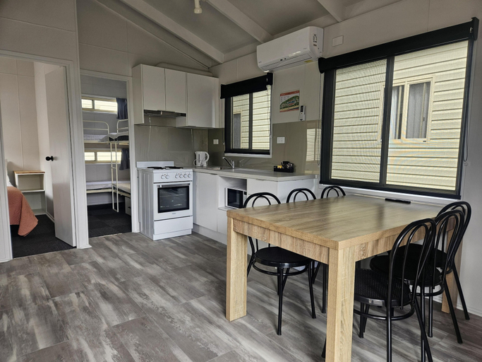 Dining Room 1