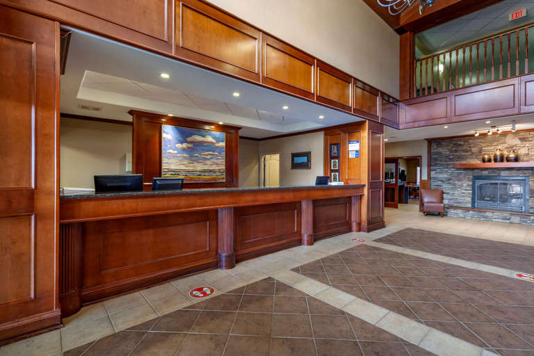 Public Area 3, Best Western Plus Meridian Hotel, Division No. 17