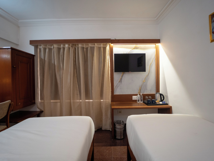 Bedroom 4, Hotel Pravasa Stay, Vadodara