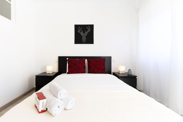 Bedroom 2, ALMIRANTE BALCONY by HOMING, Lisbon