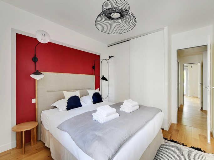 Bedroom 3, Elegant Apartment - Chateau de Vincennes - 2BR6P, Val-de-Marne
