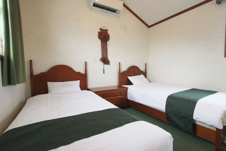Bedroom 2, cottage NORTH OKINAWA, Nakijin