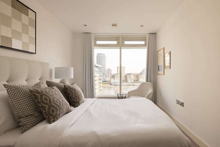 Others 4, The Riverside Residence - 3bdr Flat With Balcony, London