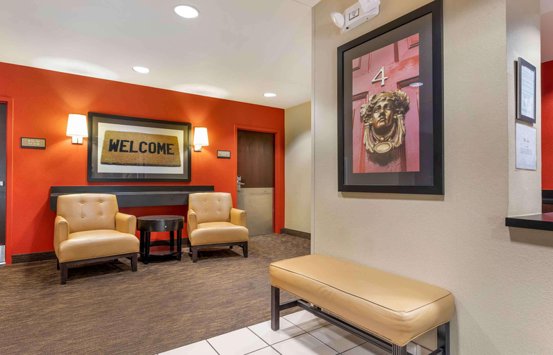 Public Area 2, Extended Stay America - Bloomington - Normal, McLean
