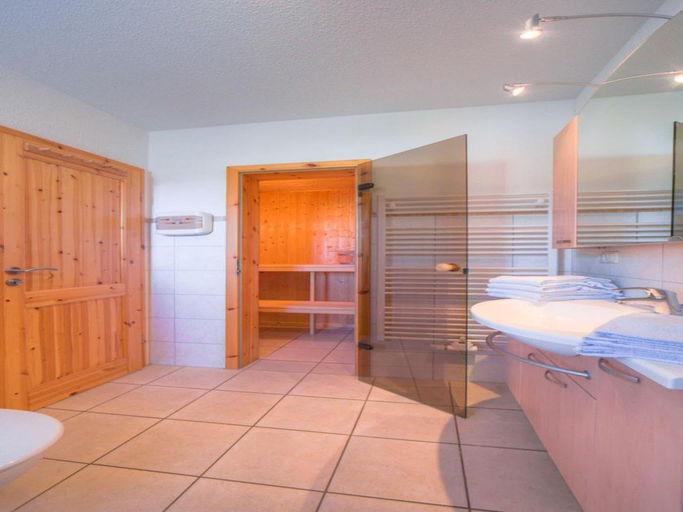 Bathroom 3, tolles Appartment in der Seenplatte, Mecklenburgische Seenplatte