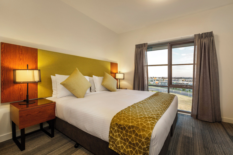 Bedroom 3, Quest Melbourne Airport, Melbourne