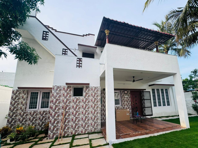 Public Area 2, Sunny Bay ECR, Kancheepuram