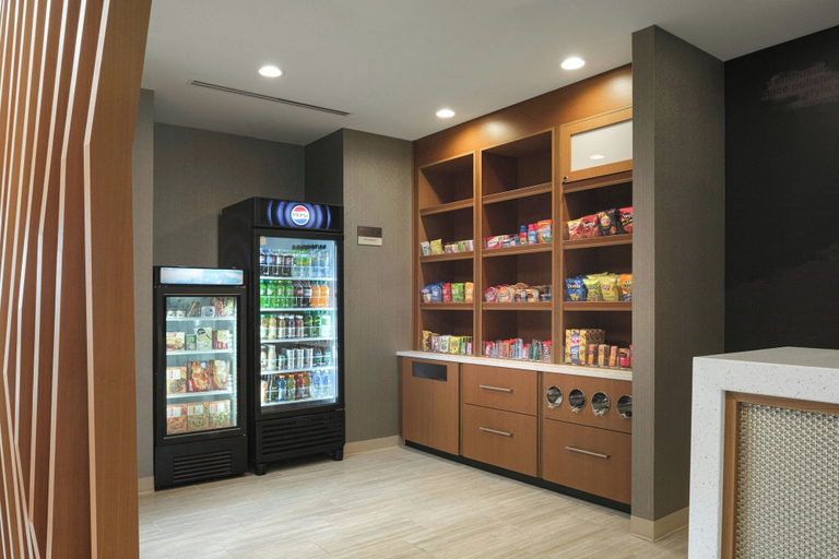 Food & Drinks 5, SpringHill Suites by Marriott Lexington Frankfort, Franklin