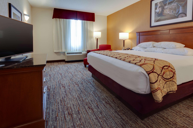 Bedroom 3, Drury Inn & Suites Near Forest Park, Saint Louis