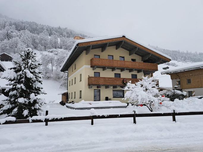 Others 4, Appartement Reichholf, Zell am See