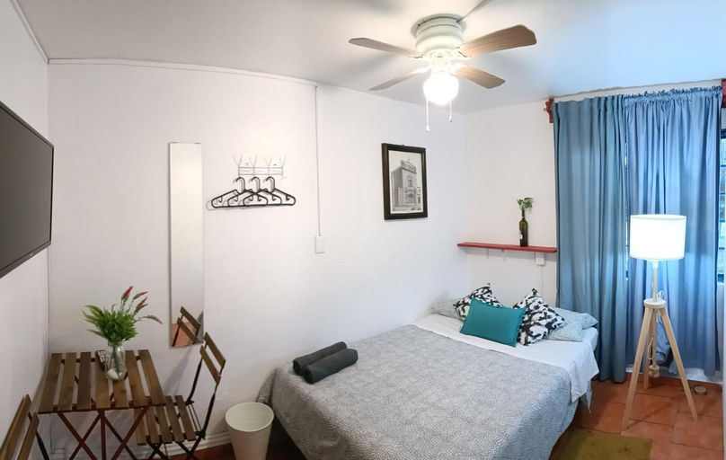 Bedroom 3, Oasis Airport, Mexico City