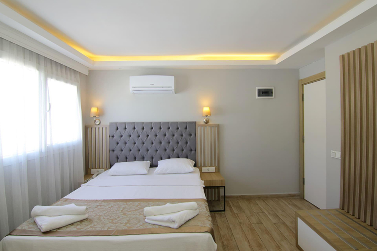 Bedroom 3, Hotel Bleu Nuit, Bodrum