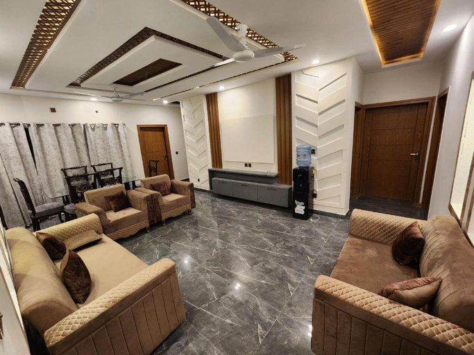 Others 2, The Oak Residence, Islamabad