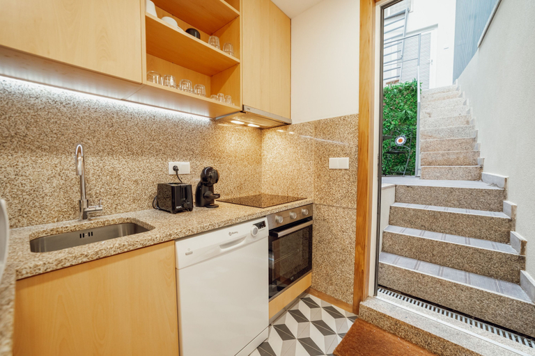 Room 5, Chillout Trindade Home by Vacationy, Porto