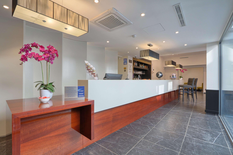 Public Area 2, Best Western Hotel Journel Paris Sud, Essonne