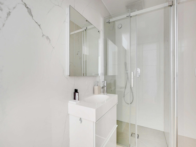 Others 5, Elegant Apartment - Chateau de Vincennes - 2BR6P, Val-de-Marne