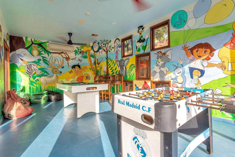 Food & Drinks 5, The Baga Beach Resort, North Goa