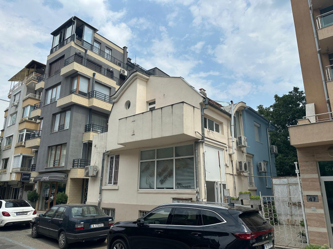 Others 3, Студио за гости При Нана, Burgas