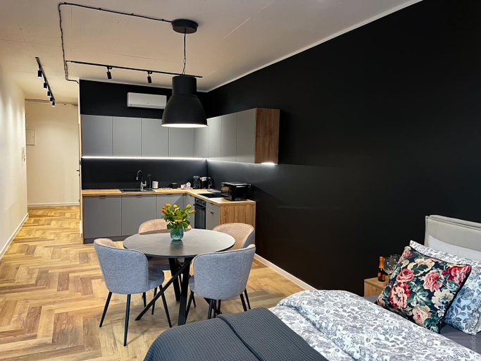 Others 3, Apartamenty Warowna 2, Pszczyna