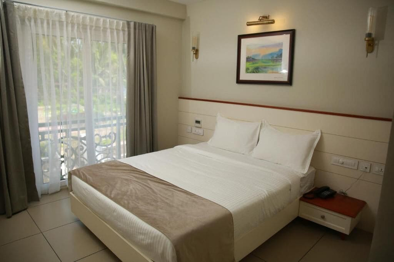 Bedroom, HOTEL PEARL MAHE, Kozhikode