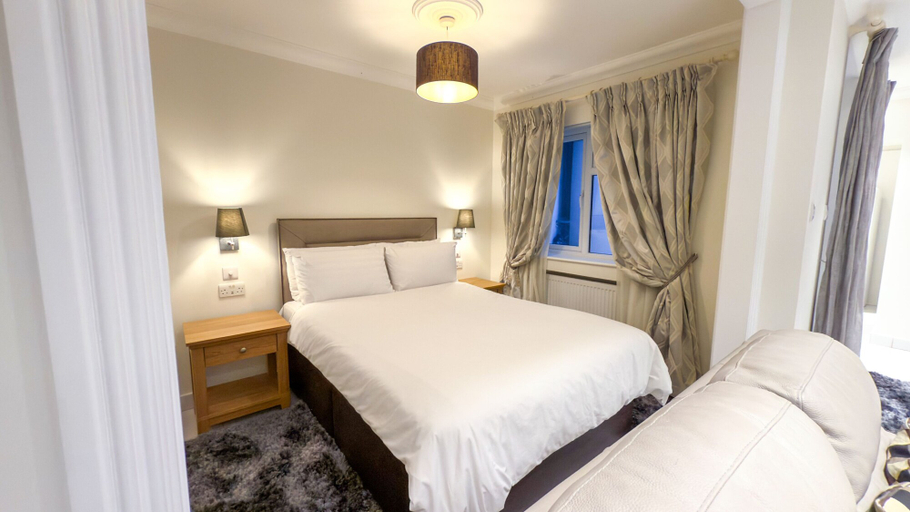 Others 4, Marylebone Executive Apartments, London