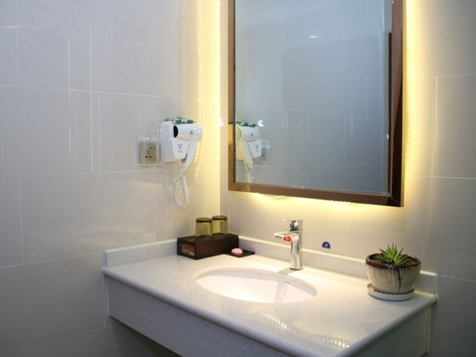 Bathroom 4, Wanjinghe Hotel (Tumed Left Banner), Hohhot
