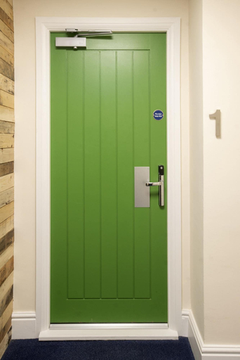 Others 4, WS Flat 1 in Swindon, Swindon