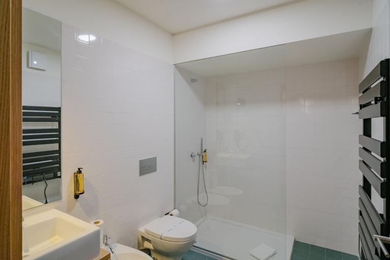 Bathroom 3, Feel Corporate Housing Campanh 08, Porto