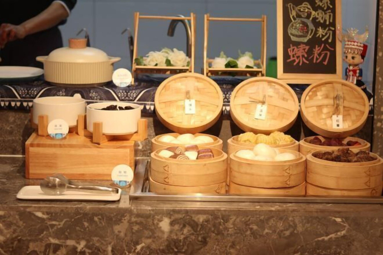 Food & Drinks 5, Homeinn · neo (Liuzhou Five Star Pedestrian Street), Liuzhou