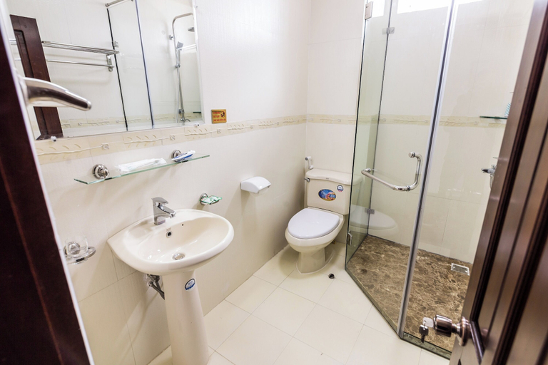 Bathroom 4, Dragon Dalat Villa, Đà Lạt