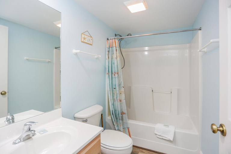 Bathroom 3, Barrier Dunes 273 - 86 Seahorse, Gulf
